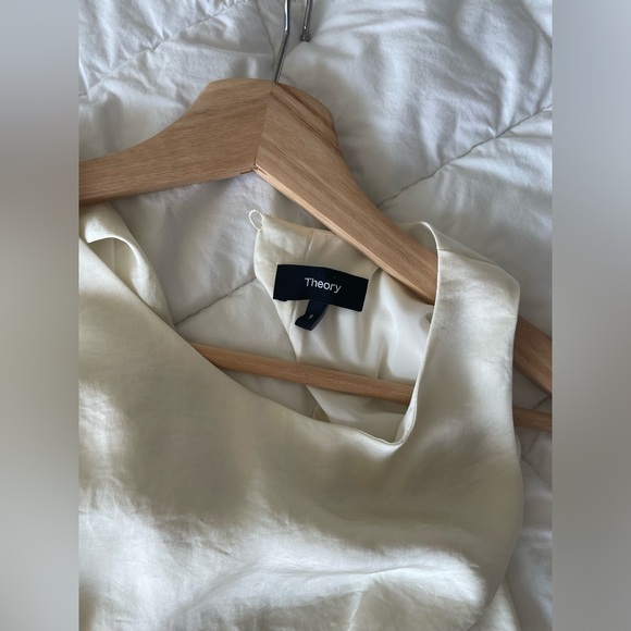 Theory layer dress - Picture 10 of 12